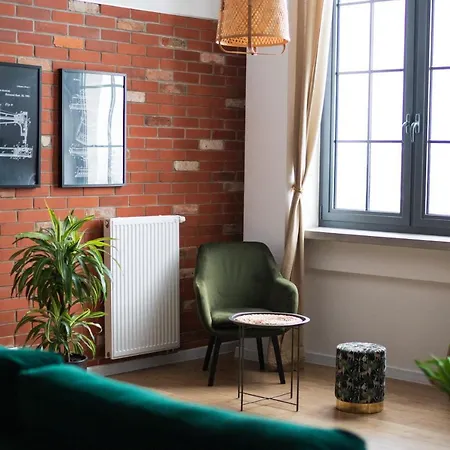Lägenhet Redcity Loft 303 *