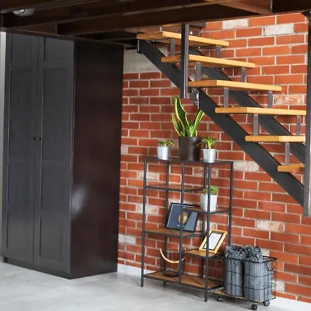 Redcity Loft 303 *